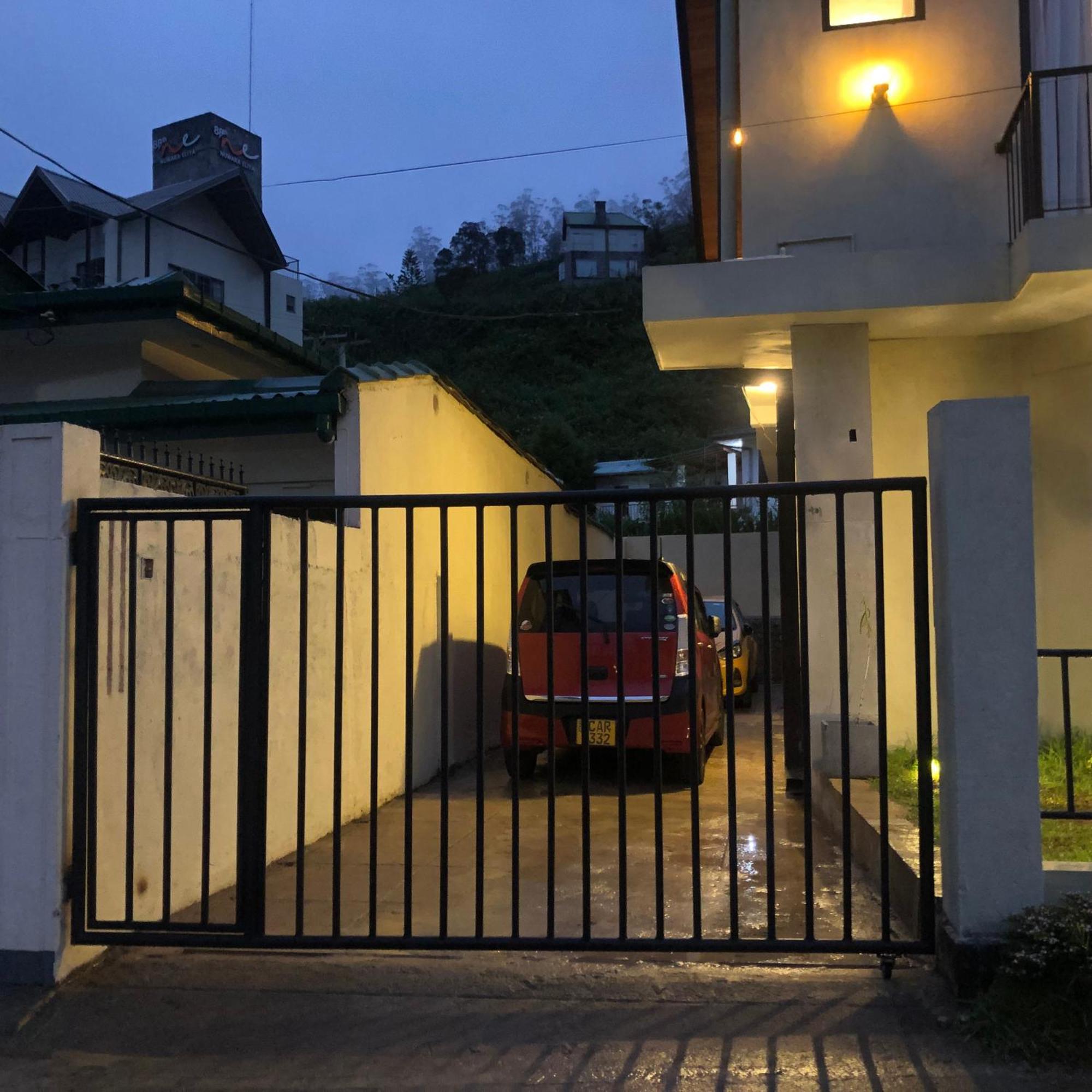 R21 Nuwara Eliya Hotel Bagian luar foto